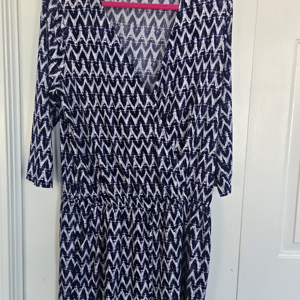 Kaileigh Navy and White Geometric Long Sleeve Romper